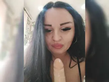 Monica-  live sex cam