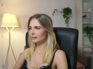 Catecrago  live sex cam