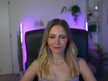 Catecrago  live sex cam