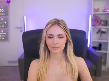 Catecrago  live sex cam