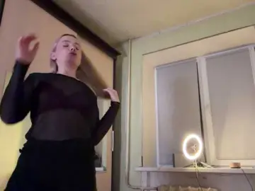 Myfavoriteroom  live sex cam