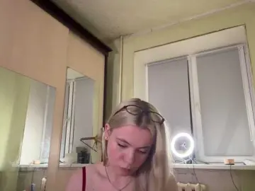 Myfavoriteroom  live sex cam