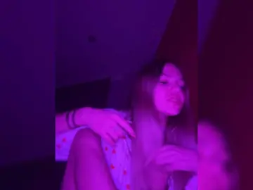 Mylady00  live sex cam