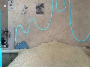 KimikoChandronnait  live sex cam