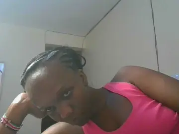 Naughtypetite1  live sex cam
