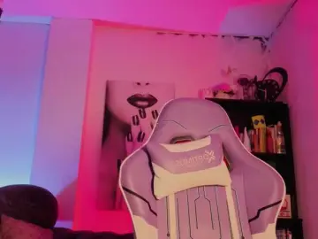 Amara-Rosee  live sex cam