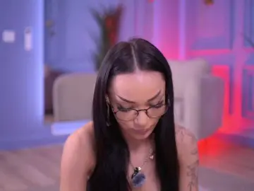 ElaBellanotte  live sex cam