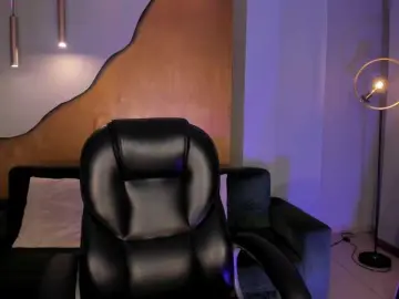 EveBenson  live sex cam