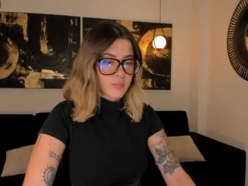 EveBenson  live sex cam