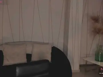 EveBenson  live sex cam