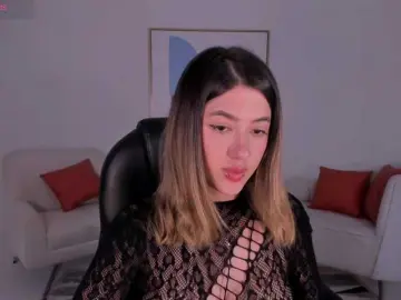 EveBenson  live sex cam