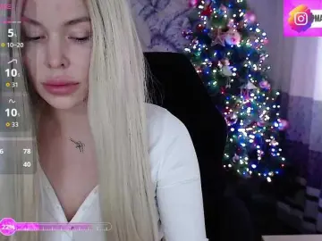 Foxymoxy19  live sex cam