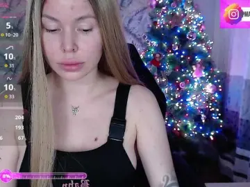 Foxymoxy19  live sex cam