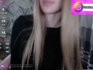 Foxymoxy19  live sex cam