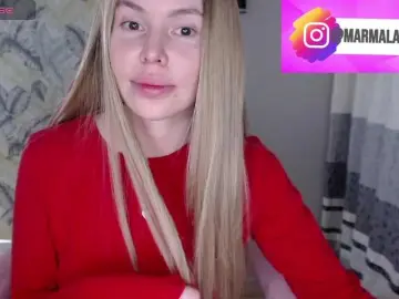 Foxymoxy19  live sex cam