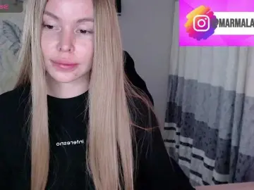 Foxymoxy19  live sex cam