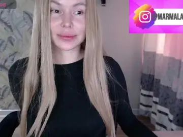 Foxymoxy19  live sex cam