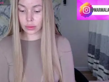 Foxymoxy19  live sex cam