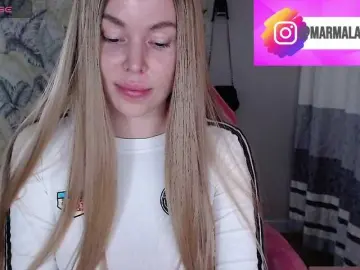 Foxymoxy19  live sex cam
