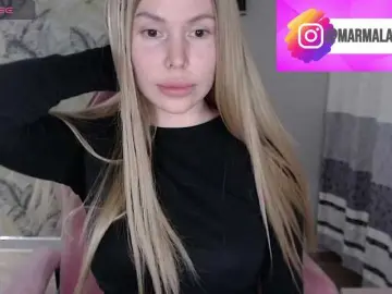Foxymoxy19  live sex cam