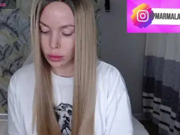 Foxymoxy19  live sex cam