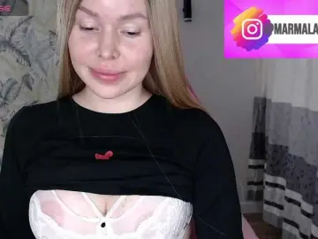 Foxymoxy19  live sex cam