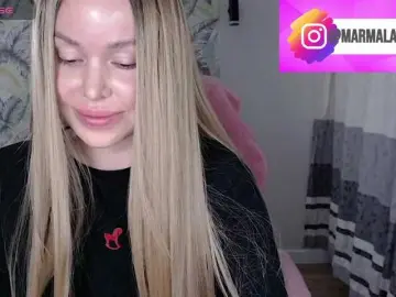Foxymoxy19  live sex cam
