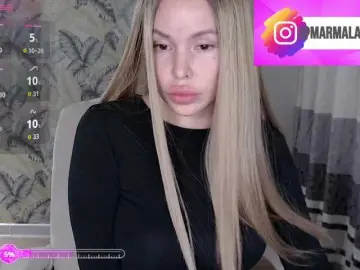 Foxymoxy19  live sex cam