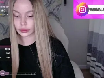 Foxymoxy19  live sex cam