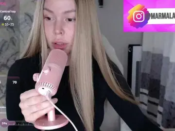 Foxymoxy19  live sex cam