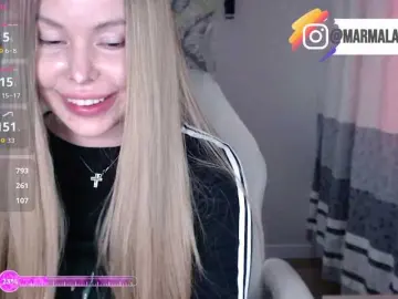 Foxymoxy19  live sex cam