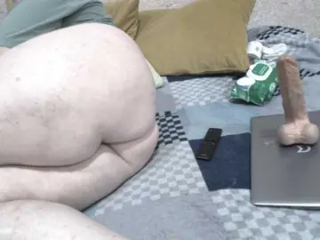 Ksenia-Cat444  live sex cam