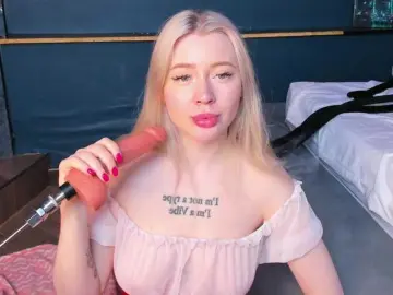 LillieBerry  live sex cam