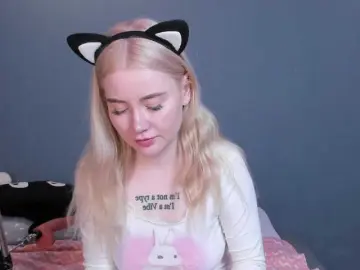 LillieBerry  live sex cam