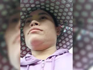 Maris94  live sex cam