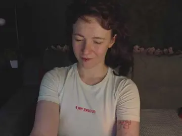 Ricki-Bloom  live sex cam