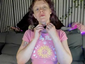 Ricki-Bloom  live sex cam