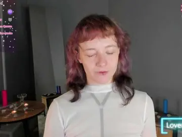 Ricki-Bloom  live sex cam