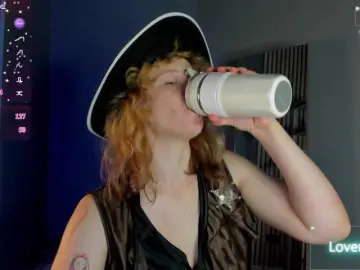 Ricki-Bloom  live sex cam