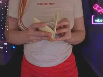 Ricki-Bloom  live sex cam