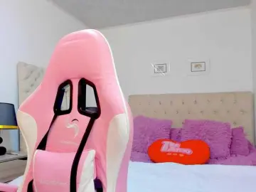Sarahfox  live sex cam