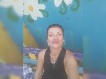 Taynya  live sex cam