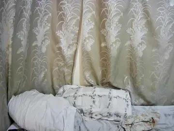 Chubby-cherry  live sex cam