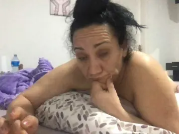 Paula19801  live sex cam