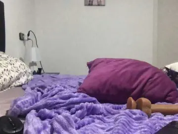 Paula19801  live sex cam