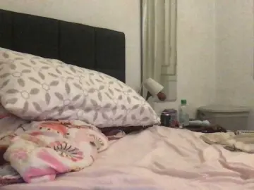 Paula19801  live sex cam