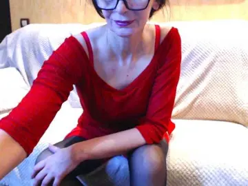 Julianna6532  live sex cam