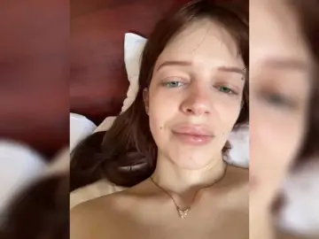 LAURAsunSHINE  live sex cam