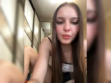 Mika-Sparkle  live sex cam