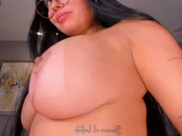 MollyJones  live sex cam